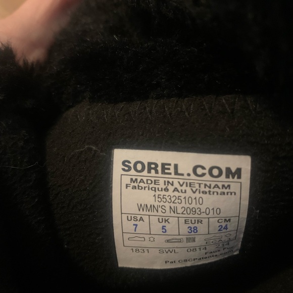 SOREL WINTER BOOTS SIZE US7 - Picture 6 of 8